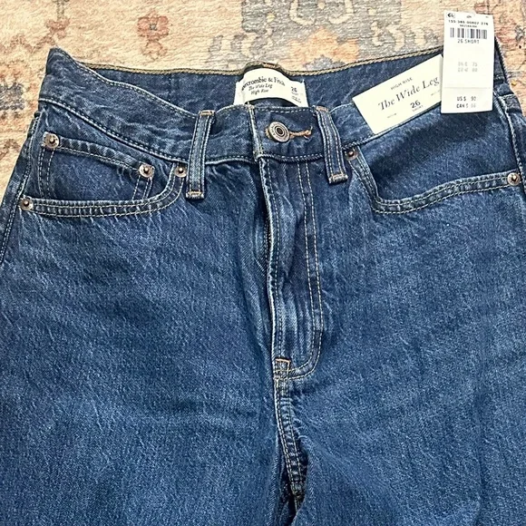 Abercrombie & Fitch Wide Leg Jeans in Dark Blue Denim - Picture 3 of 5